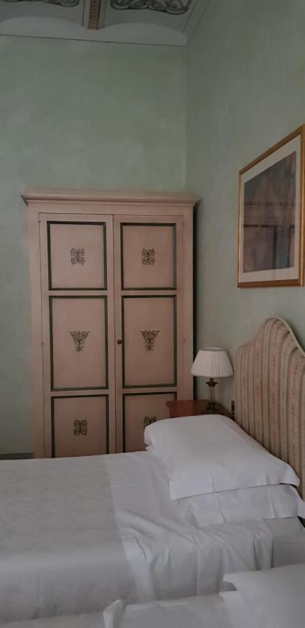 B&B Palazzo Al Torrione 2 Σαν Τζιμινιάνο Εξωτερικό φωτογραφία