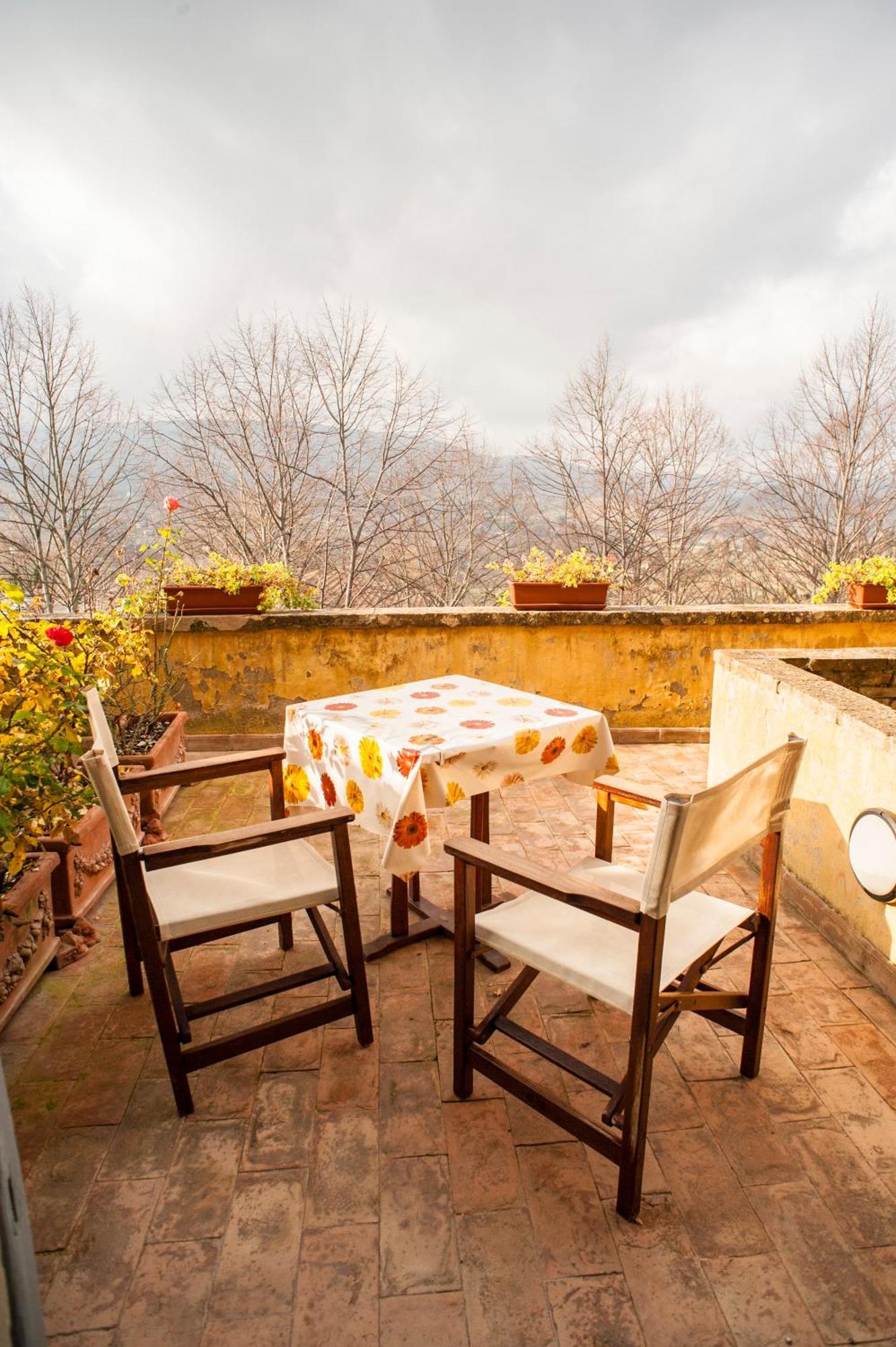 B&B Palazzo Al Torrione 2 Σαν Τζιμινιάνο Εξωτερικό φωτογραφία