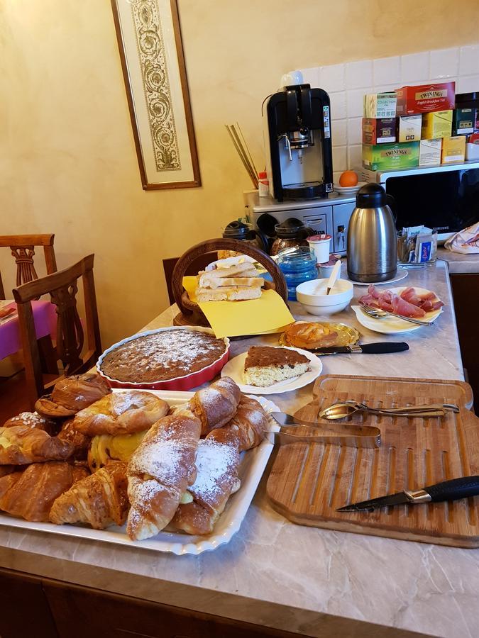 B&B Palazzo Al Torrione 2 Σαν Τζιμινιάνο Εξωτερικό φωτογραφία